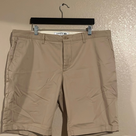 Men's Slim Fit Stretch Cotton Bermuda Shorts size US 42 color beige - Picture 5 of 10